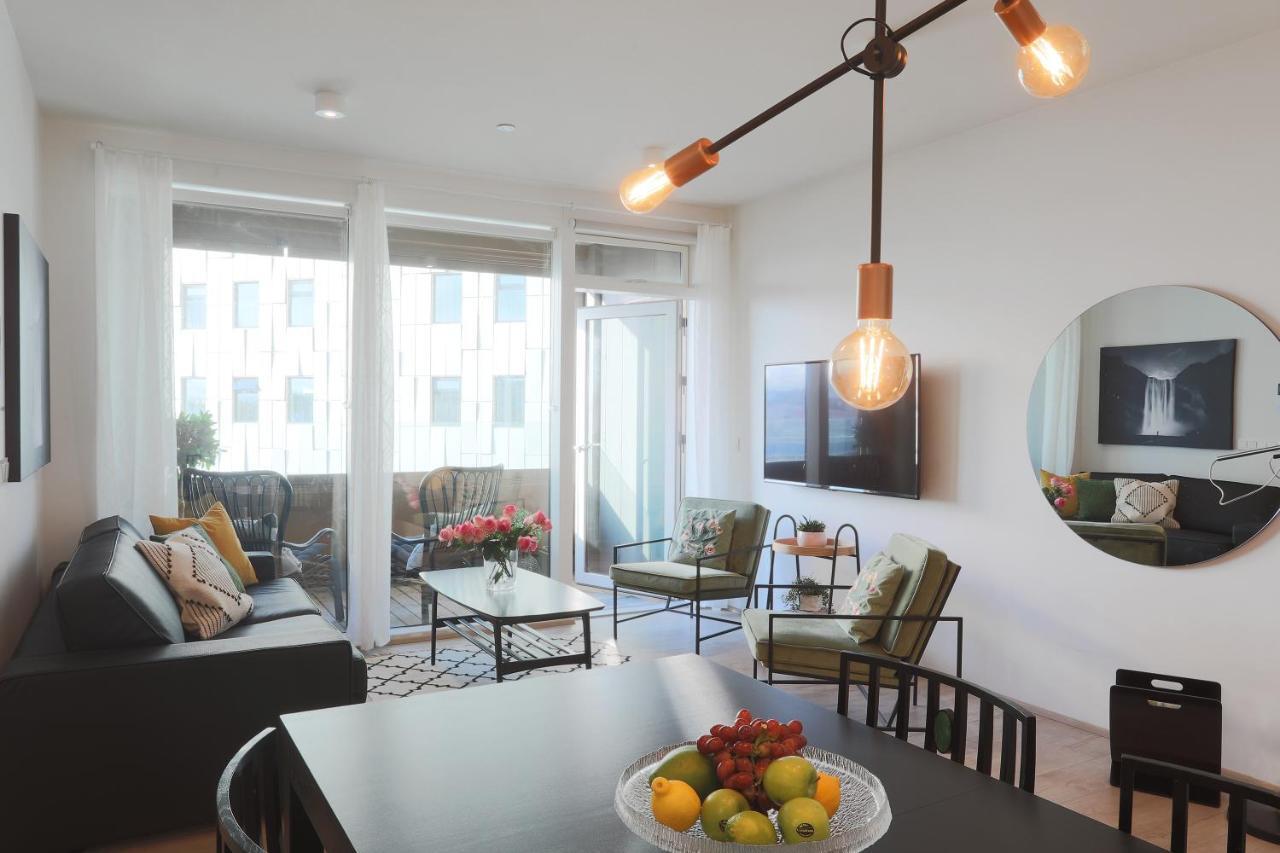 Salka Suites Luxury Apartment 2Br, 2 Bathrooms Reykjavík Kültér fotó
